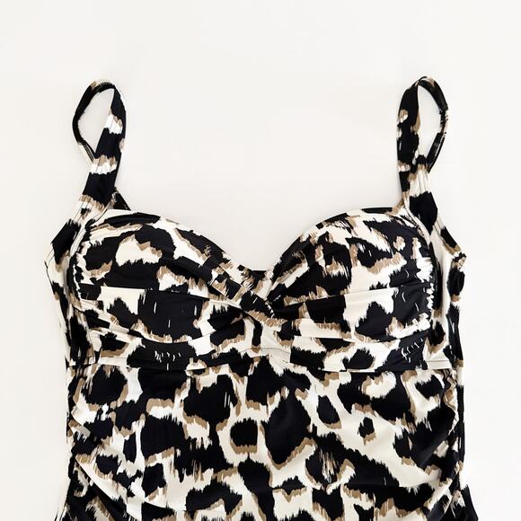 [La Blanca] Animal Print Slimming Ruched Sweetheart Neck One Piece Swimsuit 16 - Picture 3 of 12